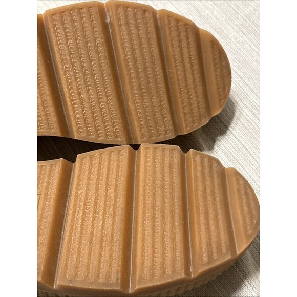 Puma Women's Platform Shoes in Tan and Cream - Picture 8 of 9